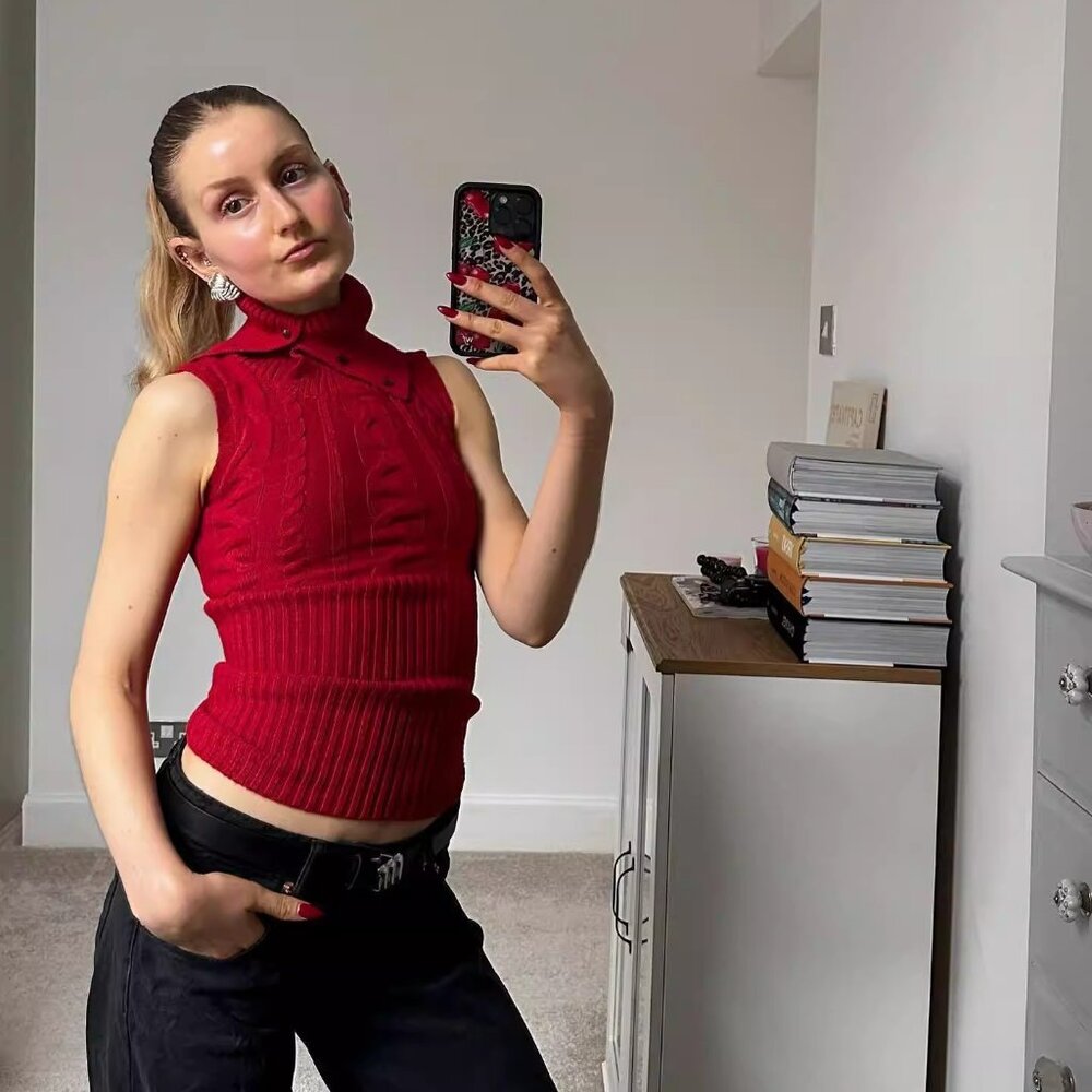 Vintage twist knit slim-fit waist twist button vest top